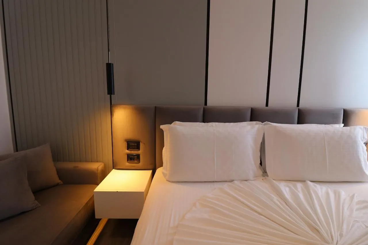 Admiro Hotel 卡萨米尔