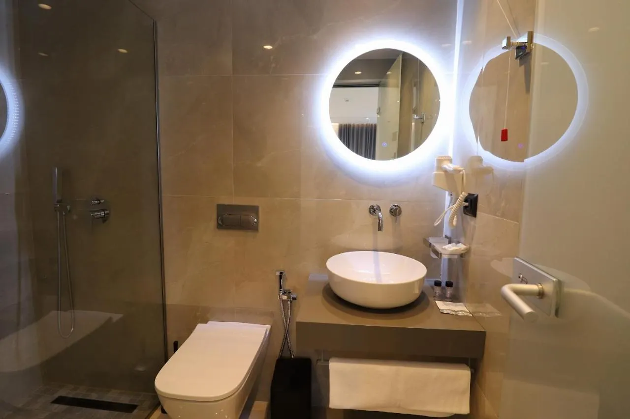 Admiro Hotel 卡萨米尔