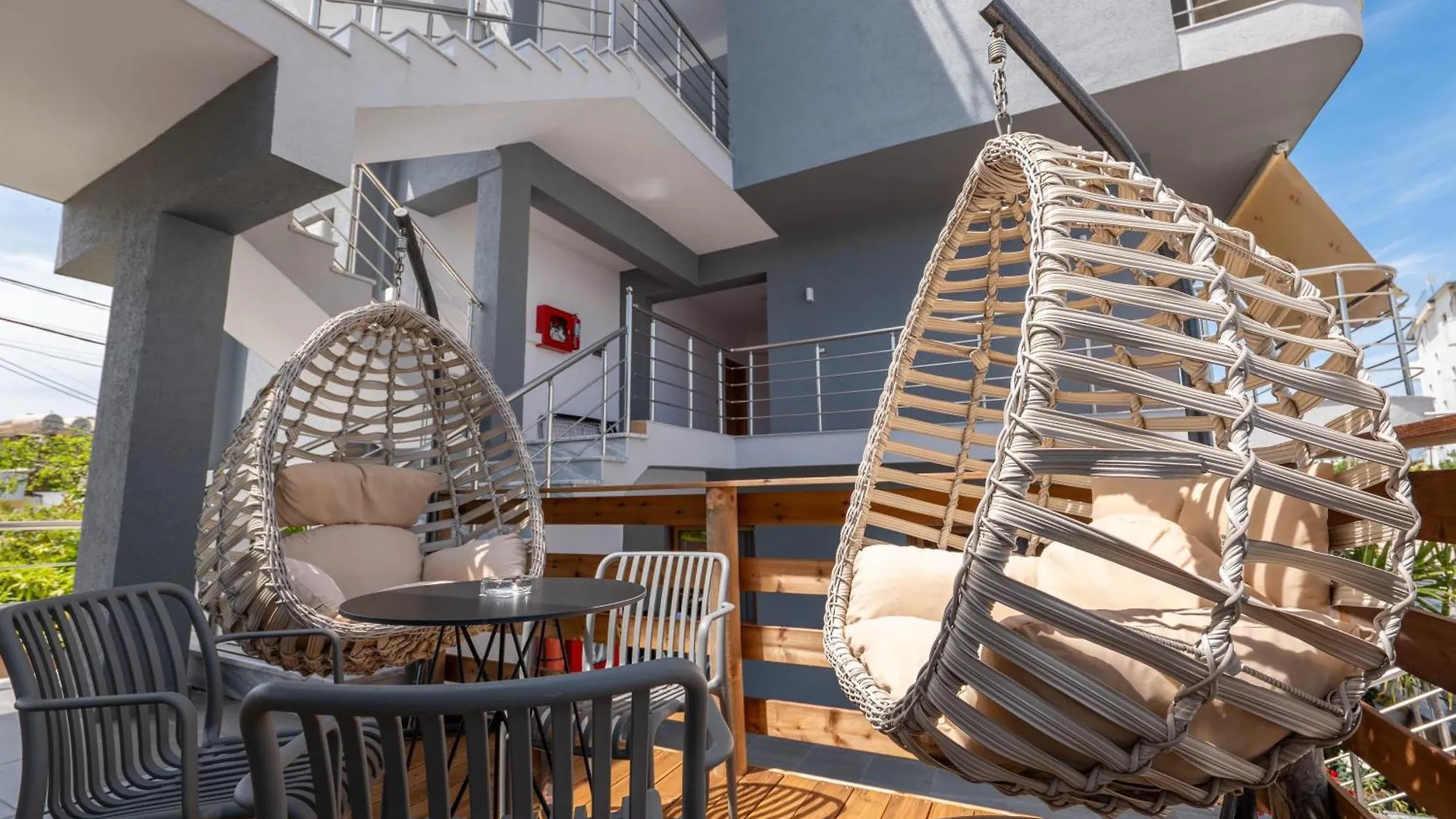 Admiro Hotel Ksamil 4*,