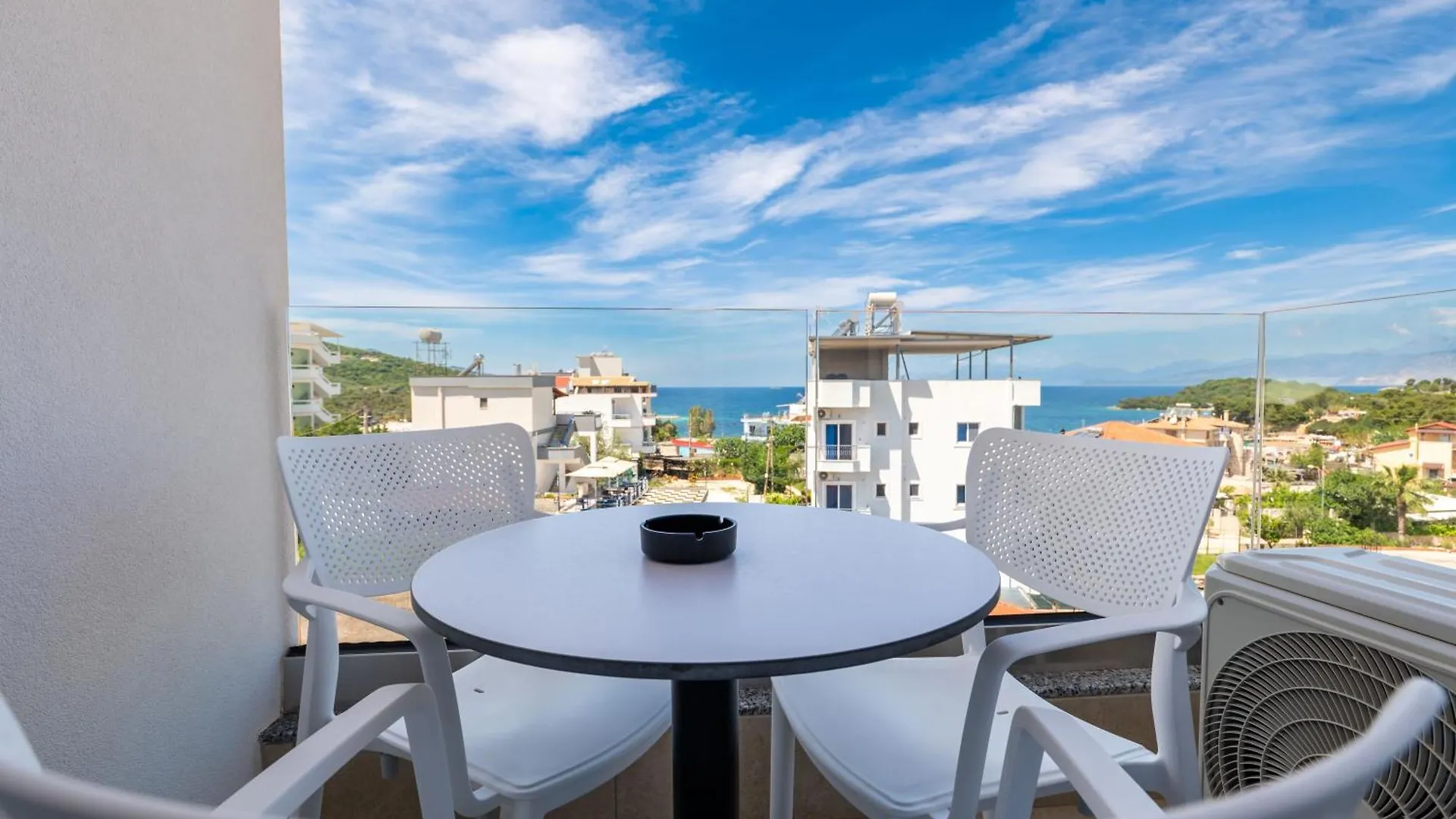 ****  Admiro Hotel Ksamil Albania